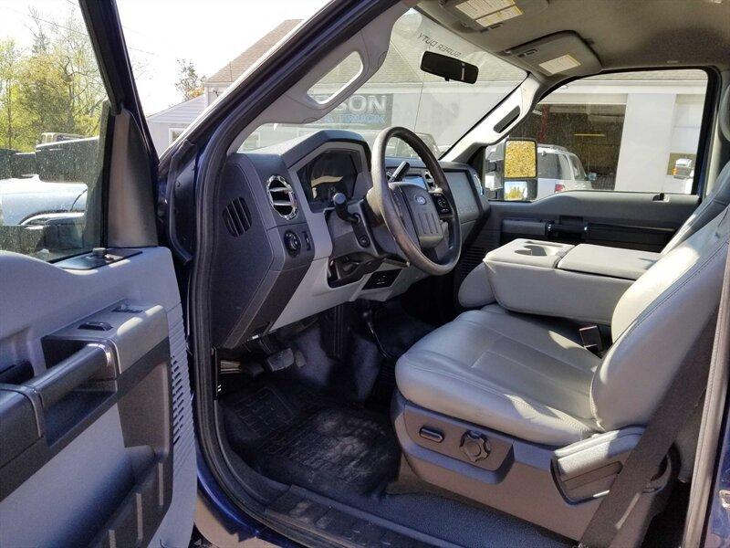 2011 FORD F-350 SD Baptistown New Jersey 08803