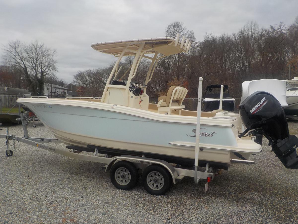 2022 SCOUT BOAT COMPANY 215 XSF North East Maryland 21901