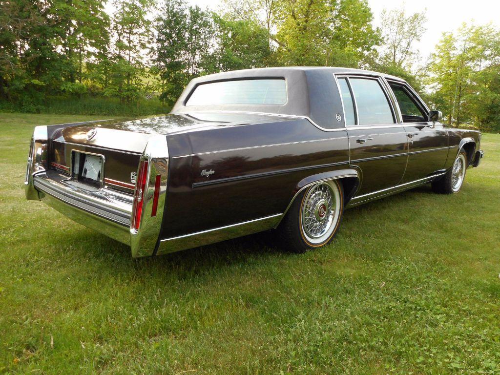 1987 CADILLAC BROUGHAM Stratford New Jersey 08084