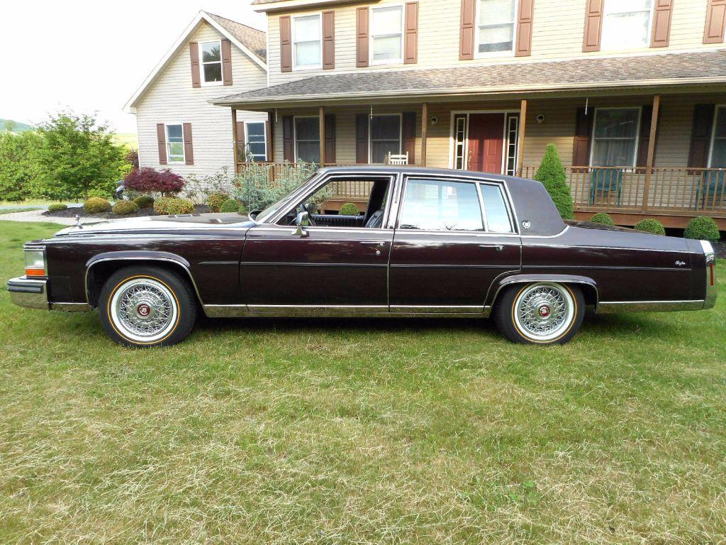 1987 CADILLAC BROUGHAM Stratford New Jersey 08084