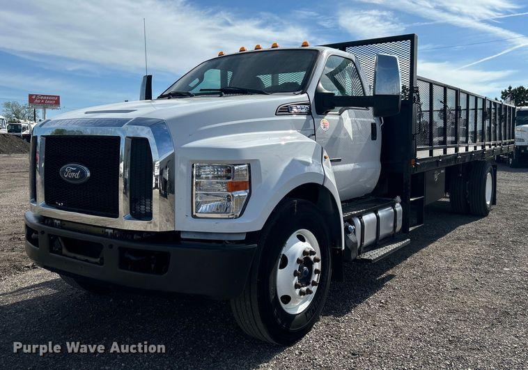 2017 FORD F-650