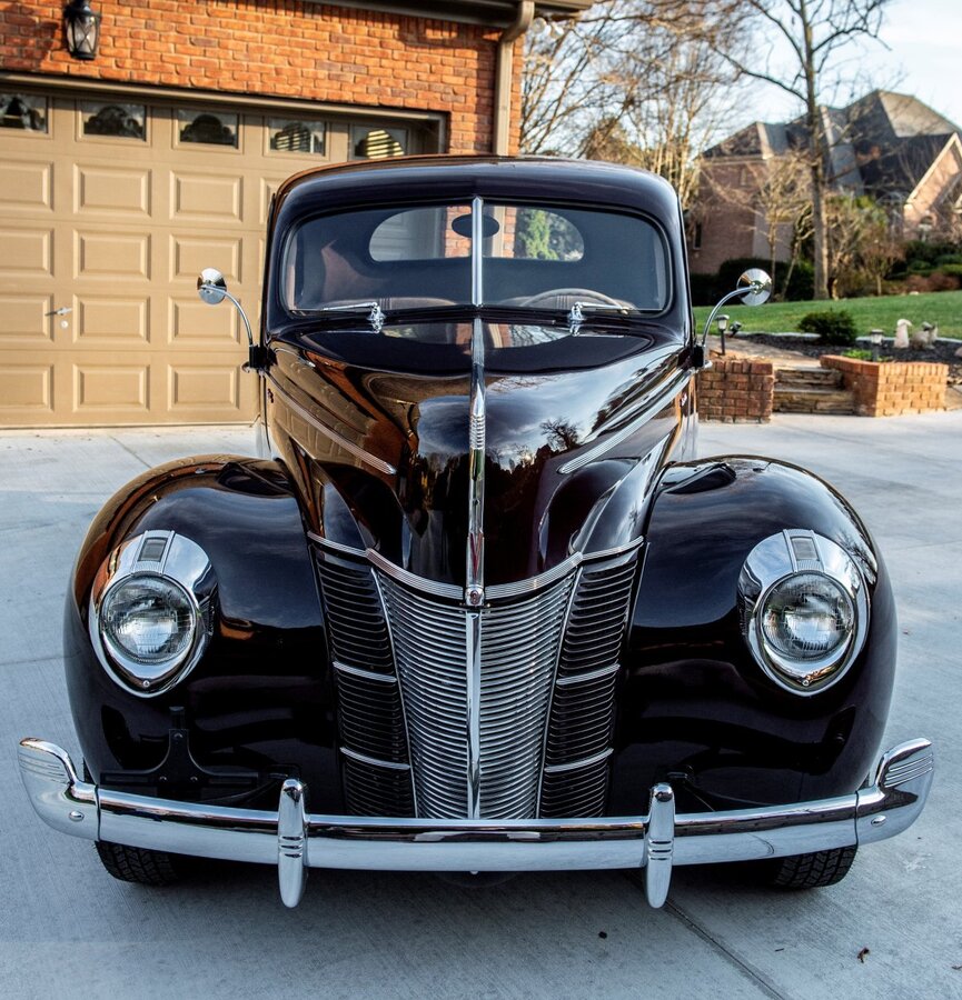1940 Ford Deluxe Coupe - Photo 3