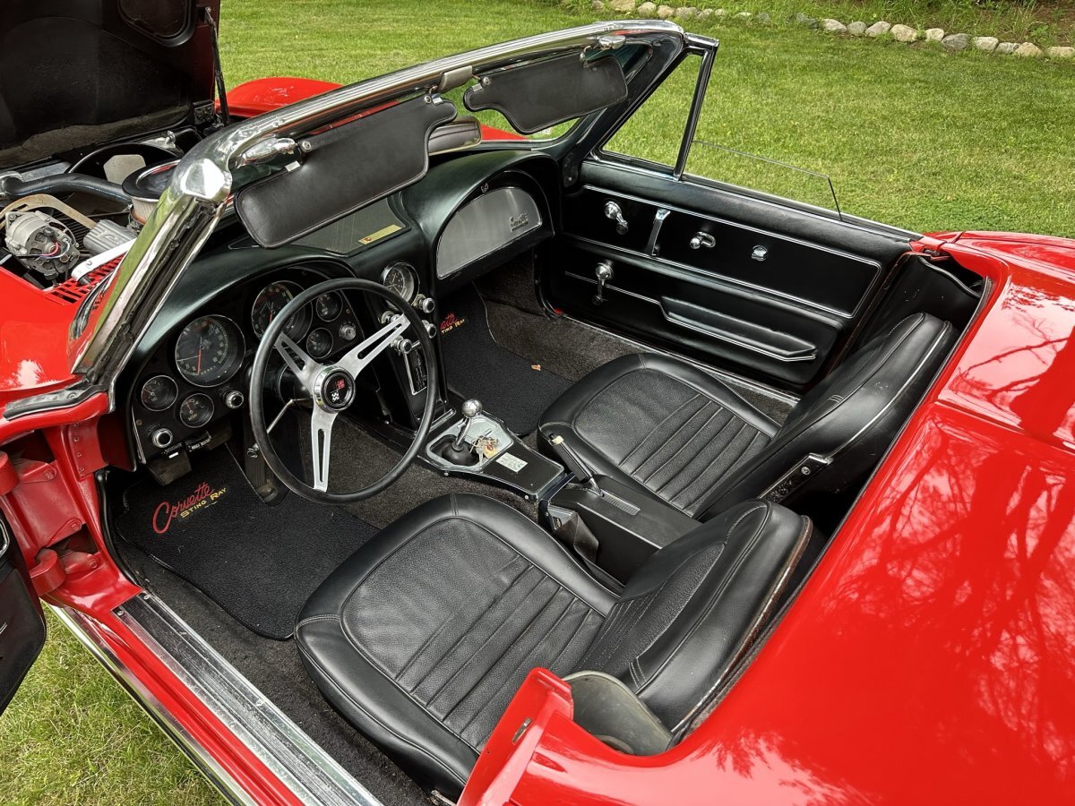 1967 Chevrolet Corvette Convertible - Photo 26