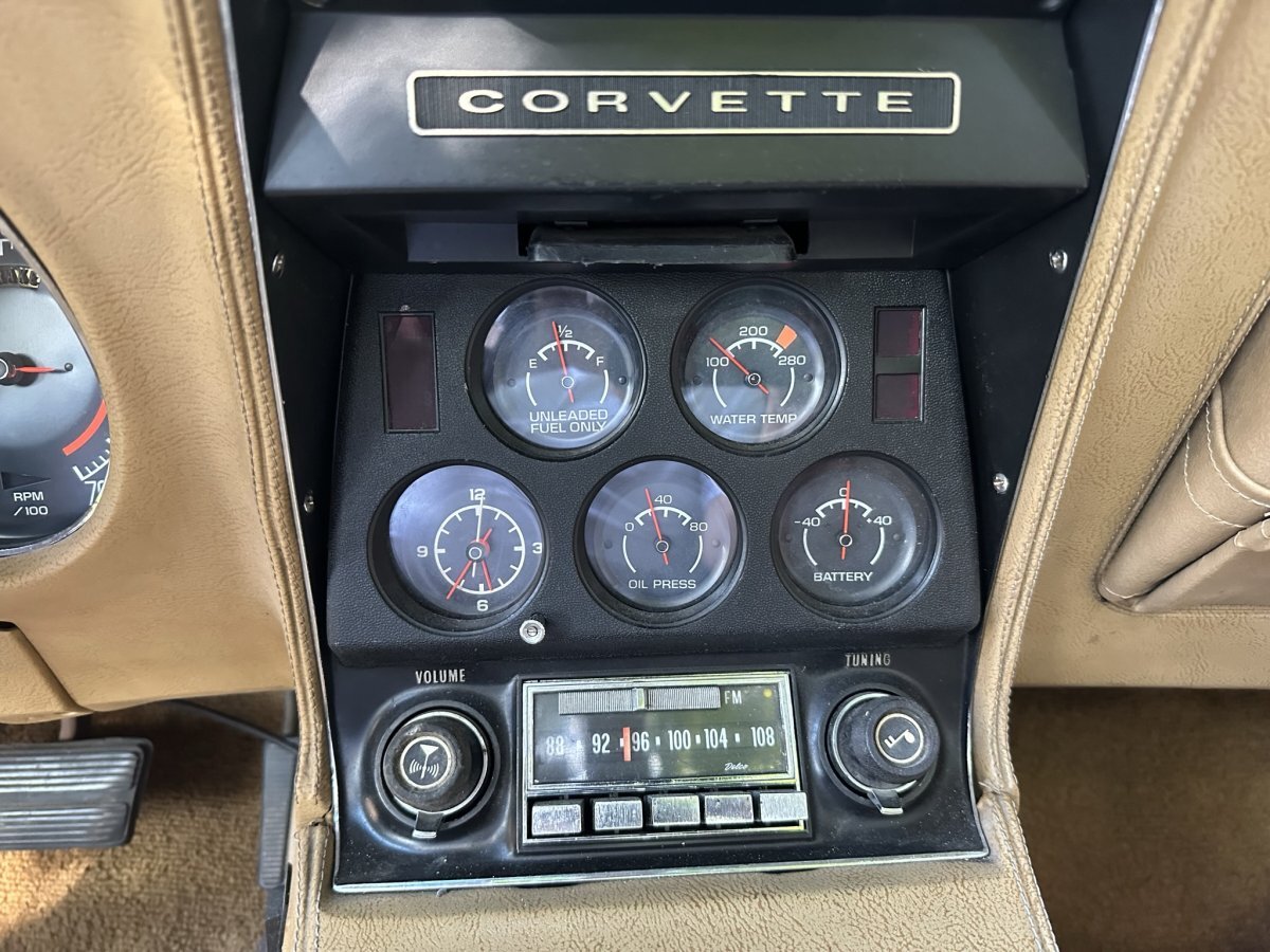 1975 Chevrolet Corvette Coupe - Photo 29