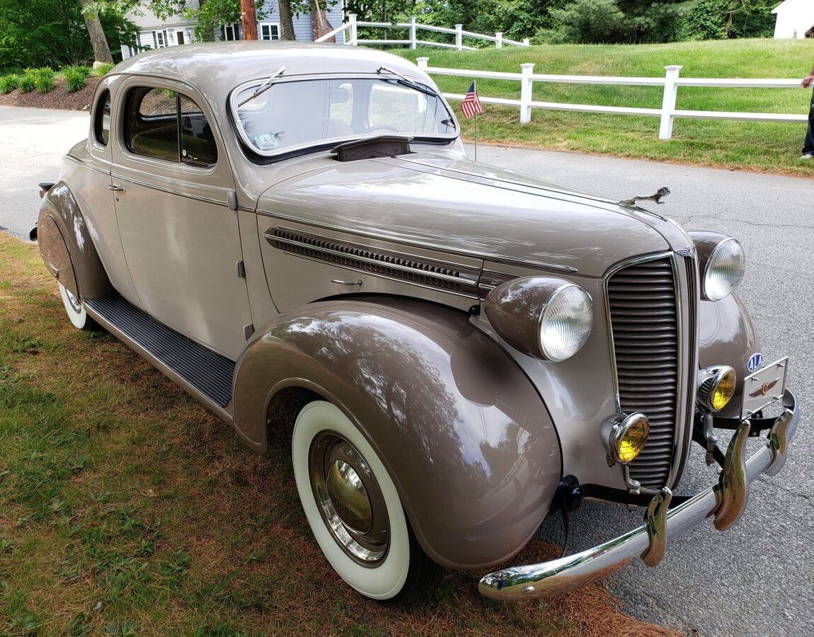 1937 Dodge Business Coupe With Rumble Seat - Photo 9
