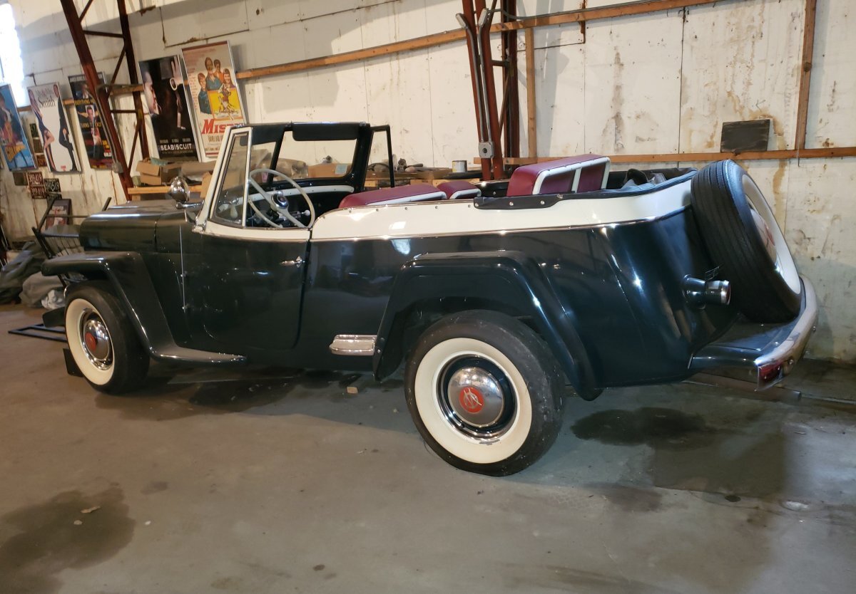 1950 Willys Overland Jeepster - Photo 18