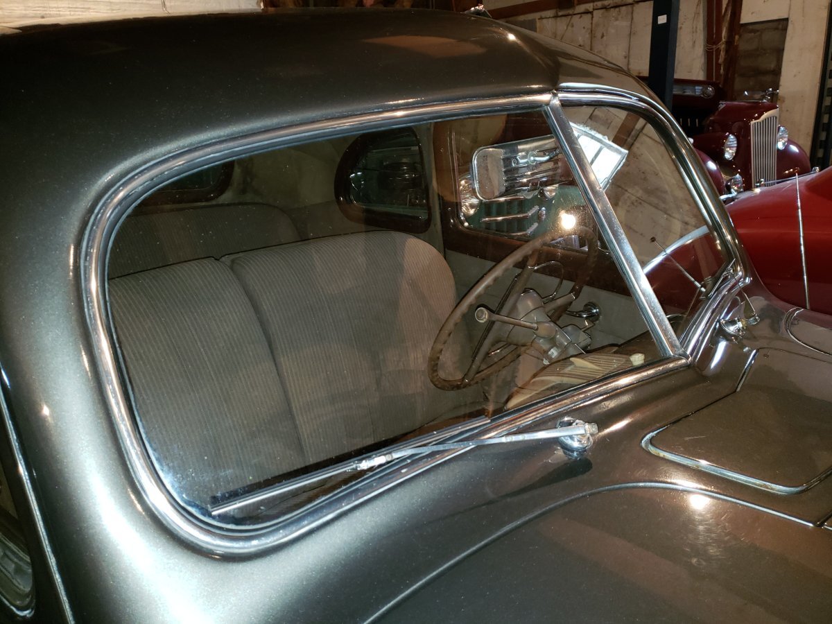 1941 Packard 110 36