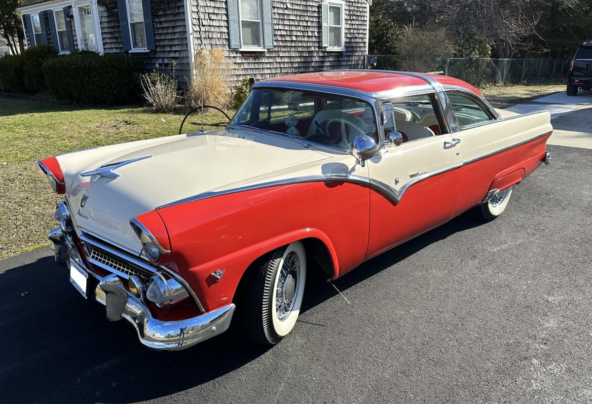1955 Ford Crown Victoria 1