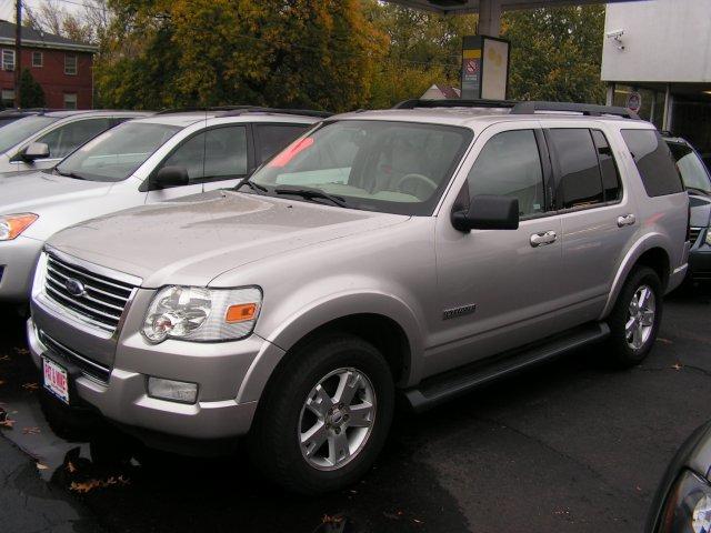2007 FORD EXPLORER XLT Advance trac RSC for sale in Canton, OH