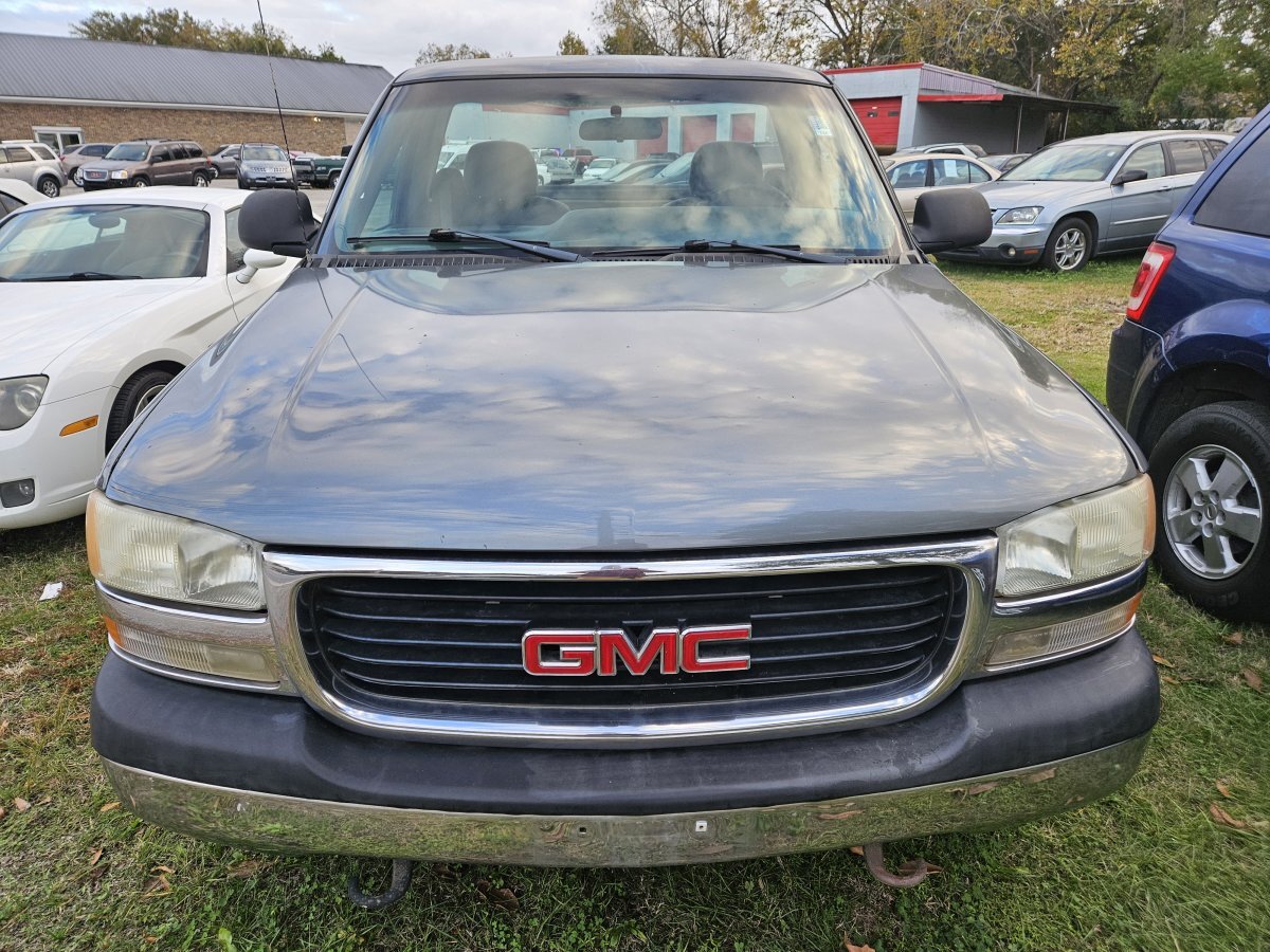 2000 GMC SIERRA 1500 SL REG. CAB SHORT BED 2WD for sale in Georgetown, SC