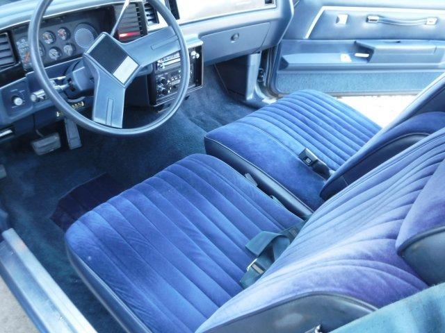 1987 CHEVROLET ELCAMINO V8, AUTO, TWO TONE PAINT - Photo 