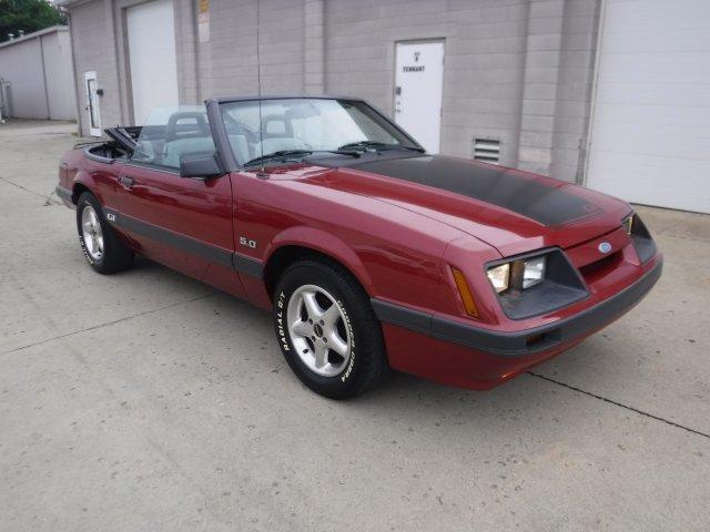 1986 FORD MUSTANG GT GT CONVERTIBLE 5 SPEED - Photo 