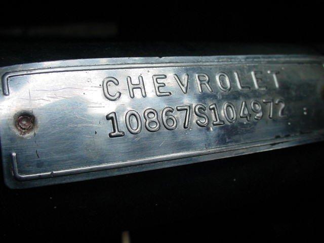 1961 CHEVROLET CORVETTE ROADSTER 4 SPEED V8 - Photo 