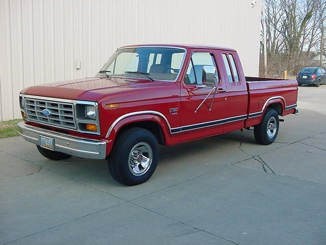 1983 FORD F-150 SUPER CAB SHORT BOX in Milford, OH
