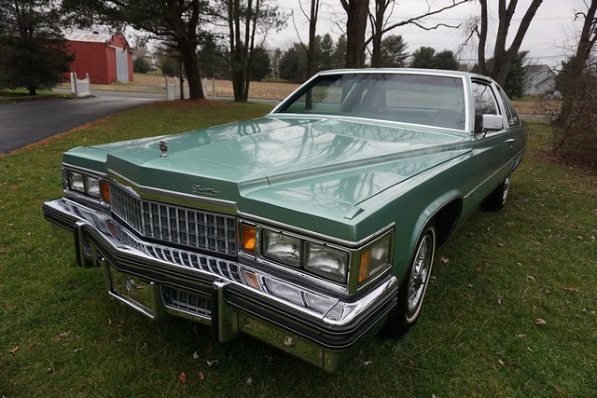 1978 CADILLAC CPE DE VILLE-SPECIAL COLOR -LOW MILES EX COND ALAWYS GARAGE'D & PAMPERED ALL OPTIONS