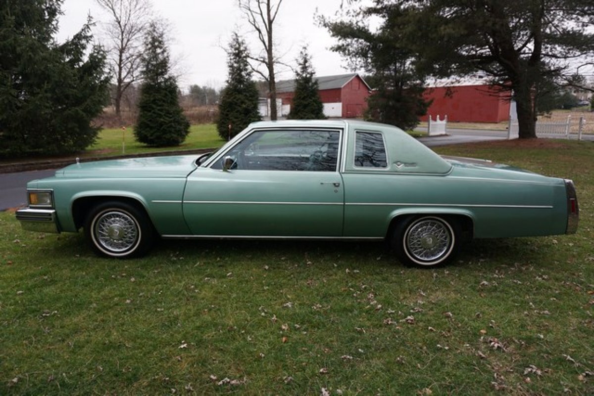 1978 CADILLAC CPE DE VILLE-SPECIAL COLOR -LOW MILES EX COND ALAWYS GARAGE'D & PAMPERED ALL OPTIONS - Photo 2