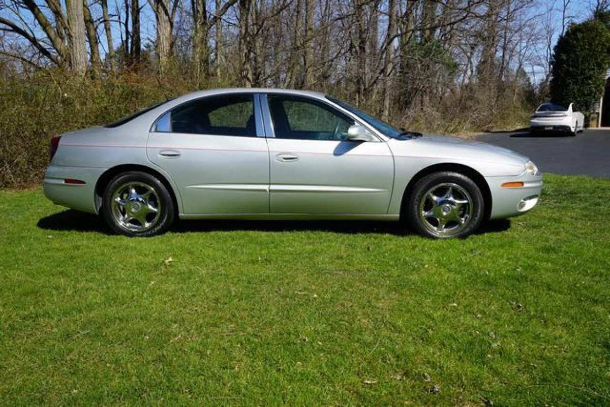 2003 OLDSMOBILE AURORA RARE MARVREOLUS CAR WITH ONLY 78,764 PAMPER GARAGE KEPT MILES WITH EVERY OPTION&SUPERB CONDITIOIN - Photo 5