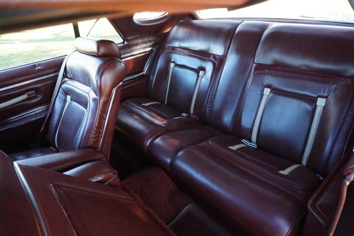 1978 LINCOLN MARK V BILL BLASS EDITION SHOWING 24,210 MILES, FULLY EQUIPED WITH ALL OPTIONS EX DRIVEING CAR - Photo 27