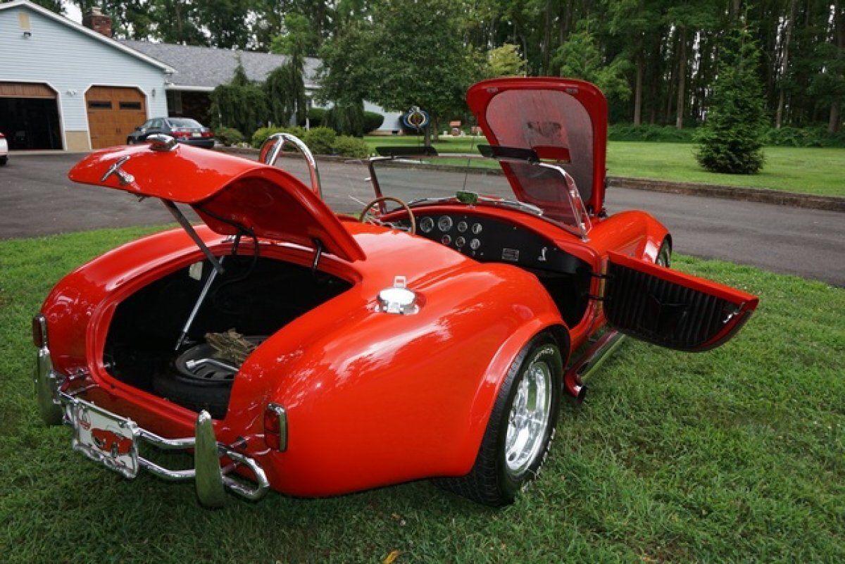 1965 SHELBY COBRA COBRA REPLICA STUNNING APPEARENCE EXHILERATING TO DRIVE LARGE INTERIOR MANY OPTIONS - Photo 26