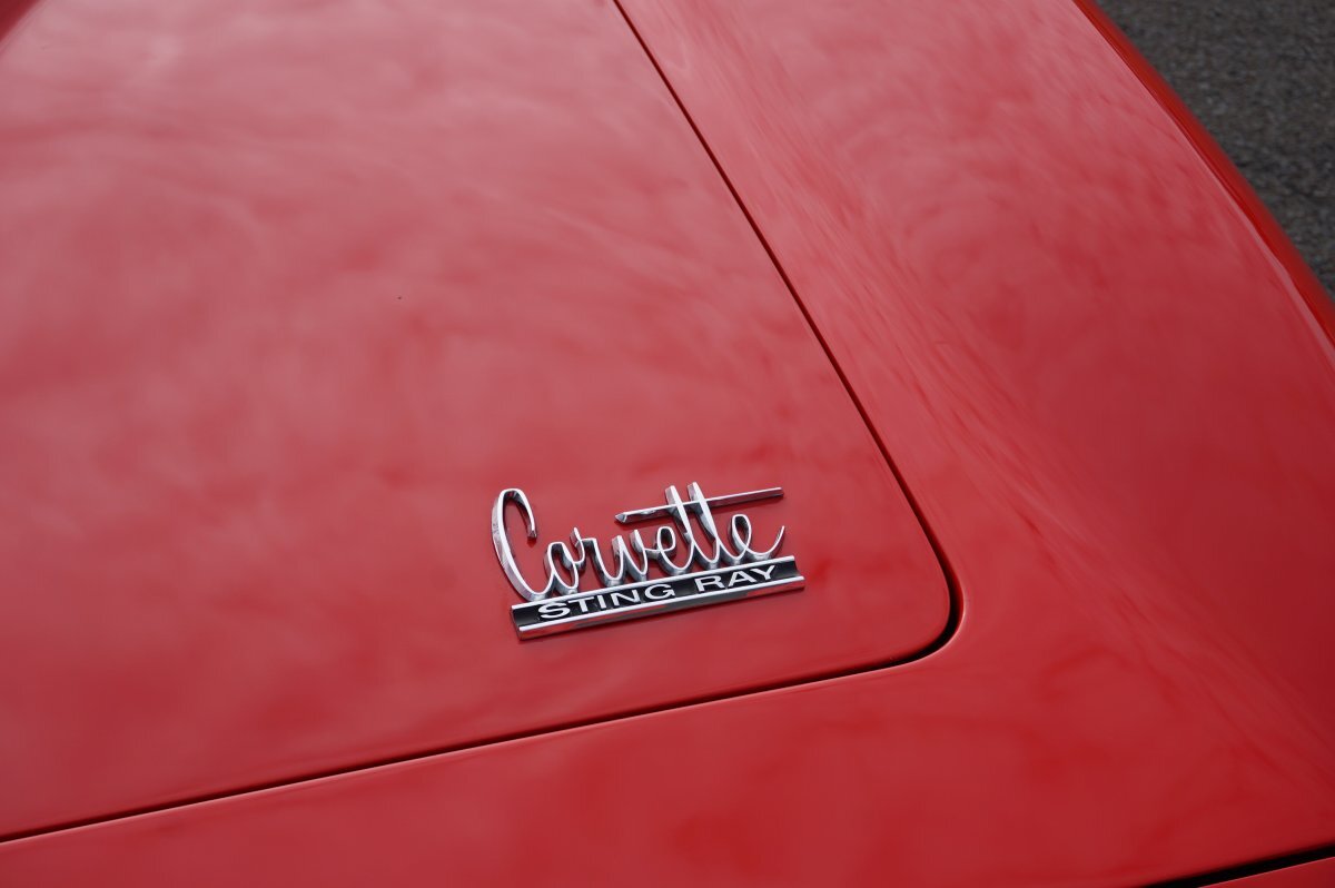 1966 Chevrolet Corvette Convertible - Photo 25