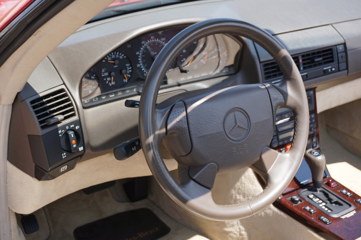 1997 Mercedes-Benz SL500 - Photo 48