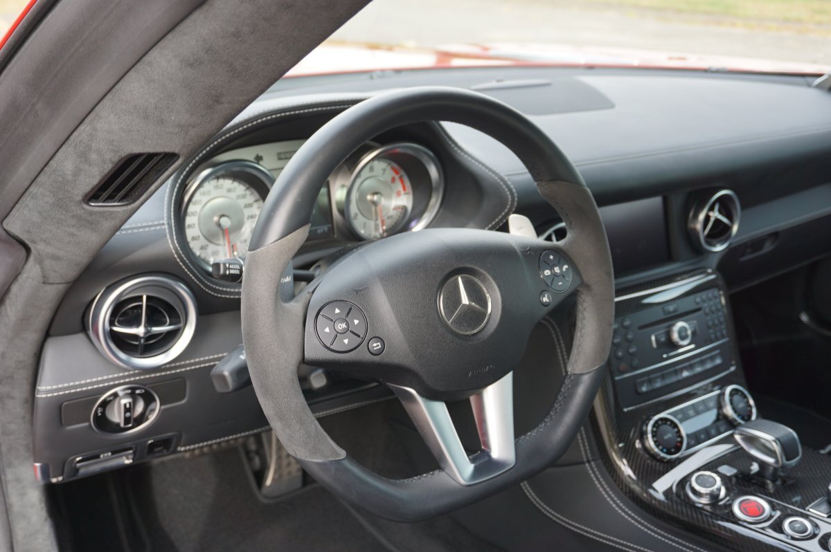 2012 Mercedes-Benz SLS AMG Roadster - Photo 66