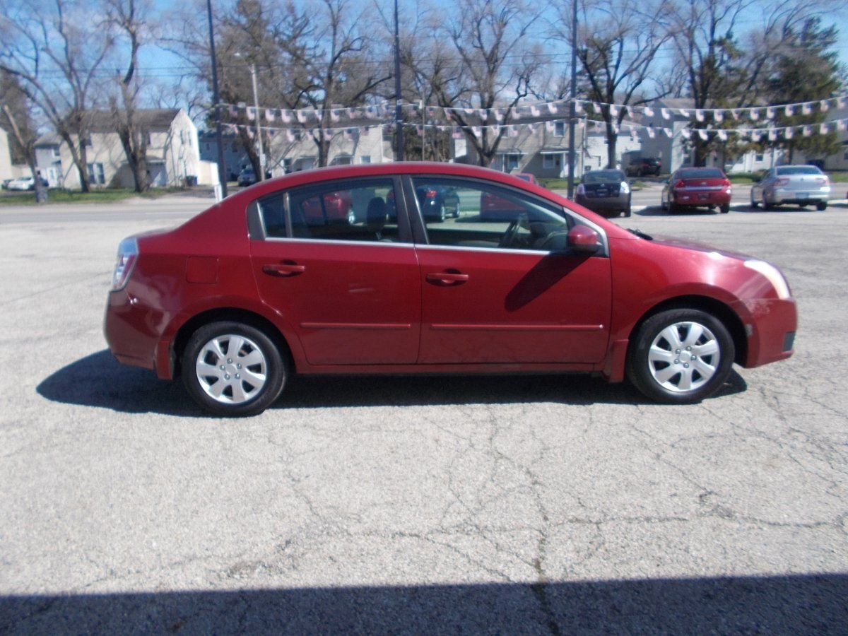 2008 NISSAN SENTRA 2.0 S for sale in Whitehall, OH