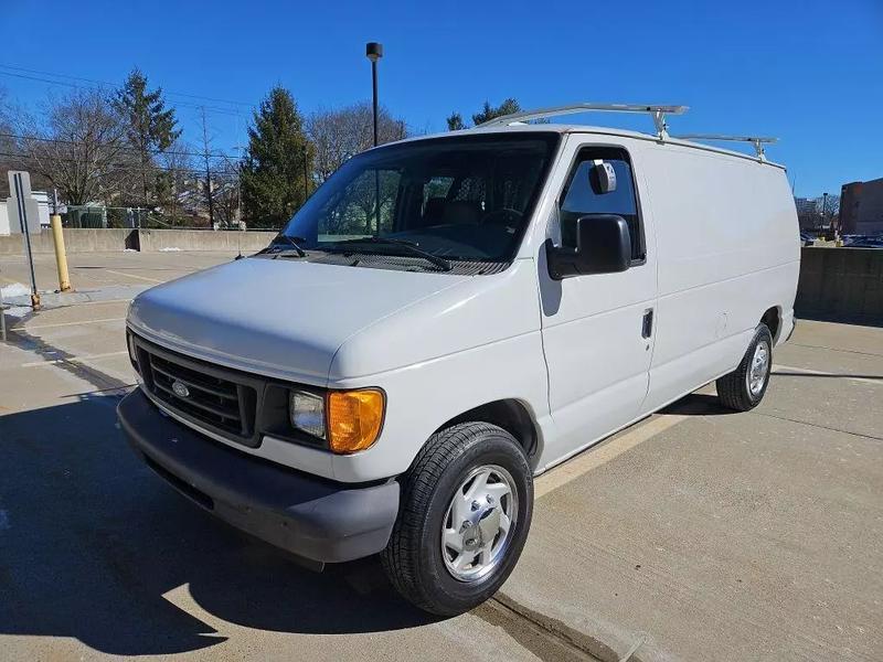2006 FORD E-SERIES VAN Commercial Van 3D for sale in Stamford, CT
