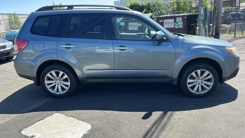 2013 SUBARU FORESTER 2.5X Limited Sport Utility 4D - Photo 4